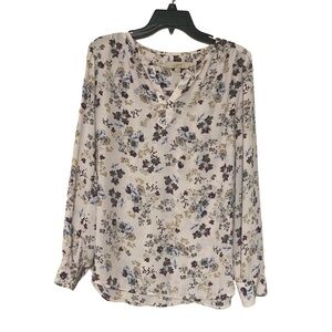 LOFT Beautiful Floral Button V-Neck - Size M
